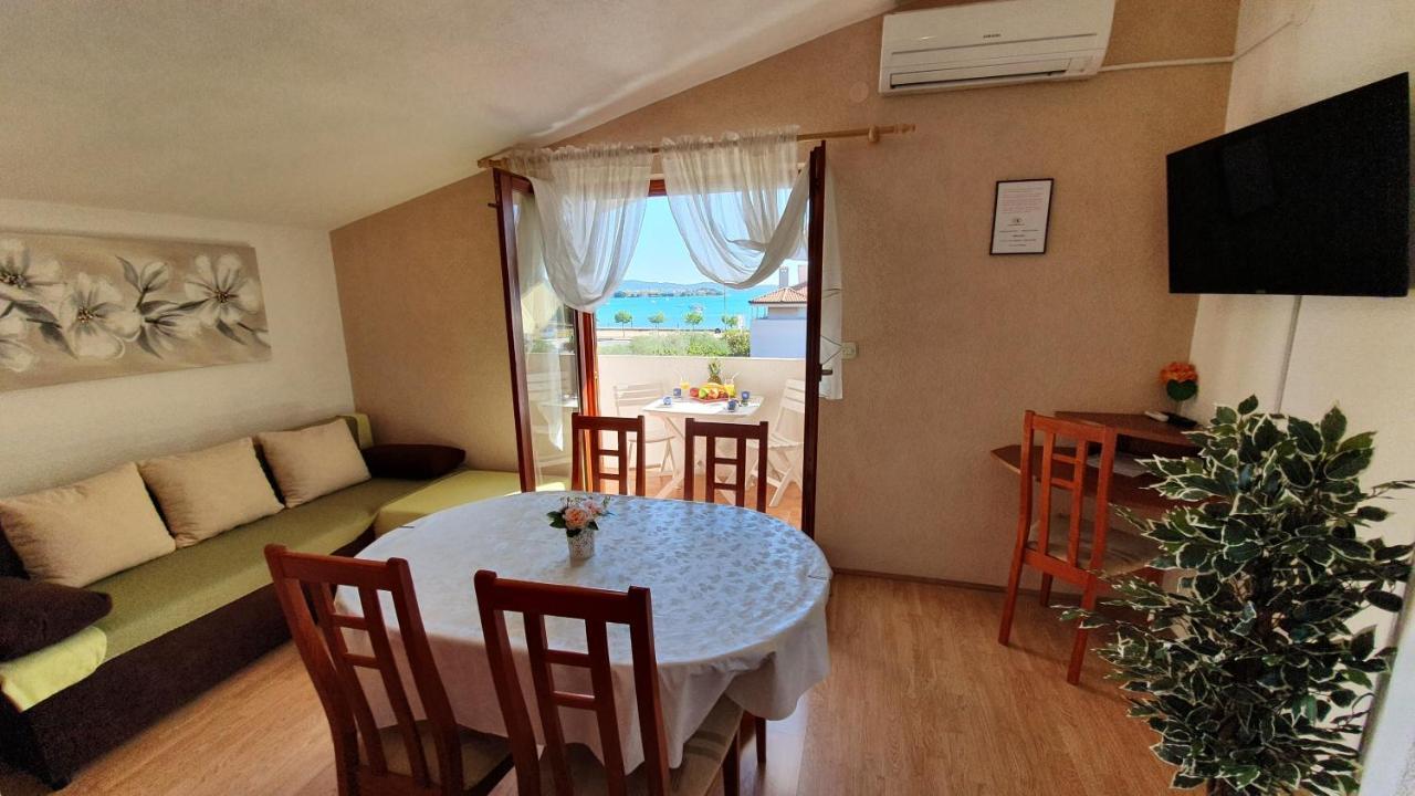 Apartma Sime *
