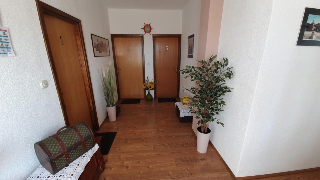 Apartma Sime